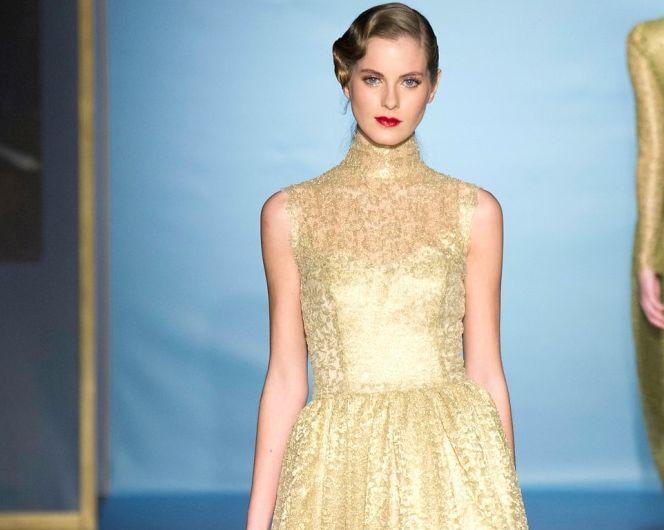 Λαμπερές εμφανίσεις με χρυσαφί φορέματα